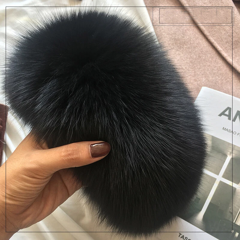 Mangas puños de piel de zorro real un par de accesorios negros a juego con chaqueta Foto 2 de 4