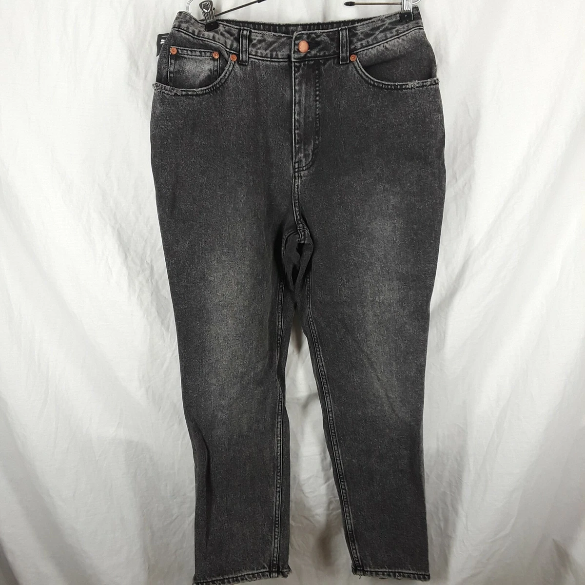 NWT Cheap Monday Black Distressed Donna Mom Jeans Size 29 Inseam