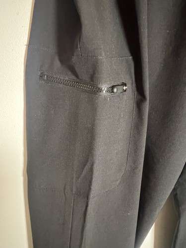NWT Chico's Zenergy Size 1 Neema Verna Ak Lightweight Black Pants - Picture 2 of 7