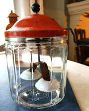 Wolverine child's toy washing machine c. 1940s, jar, lid and hand-turn agitator