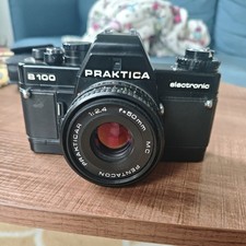 PRAKTICA B100 electronic 35mm SLR Film Camera / Pentacon 50mm. see description