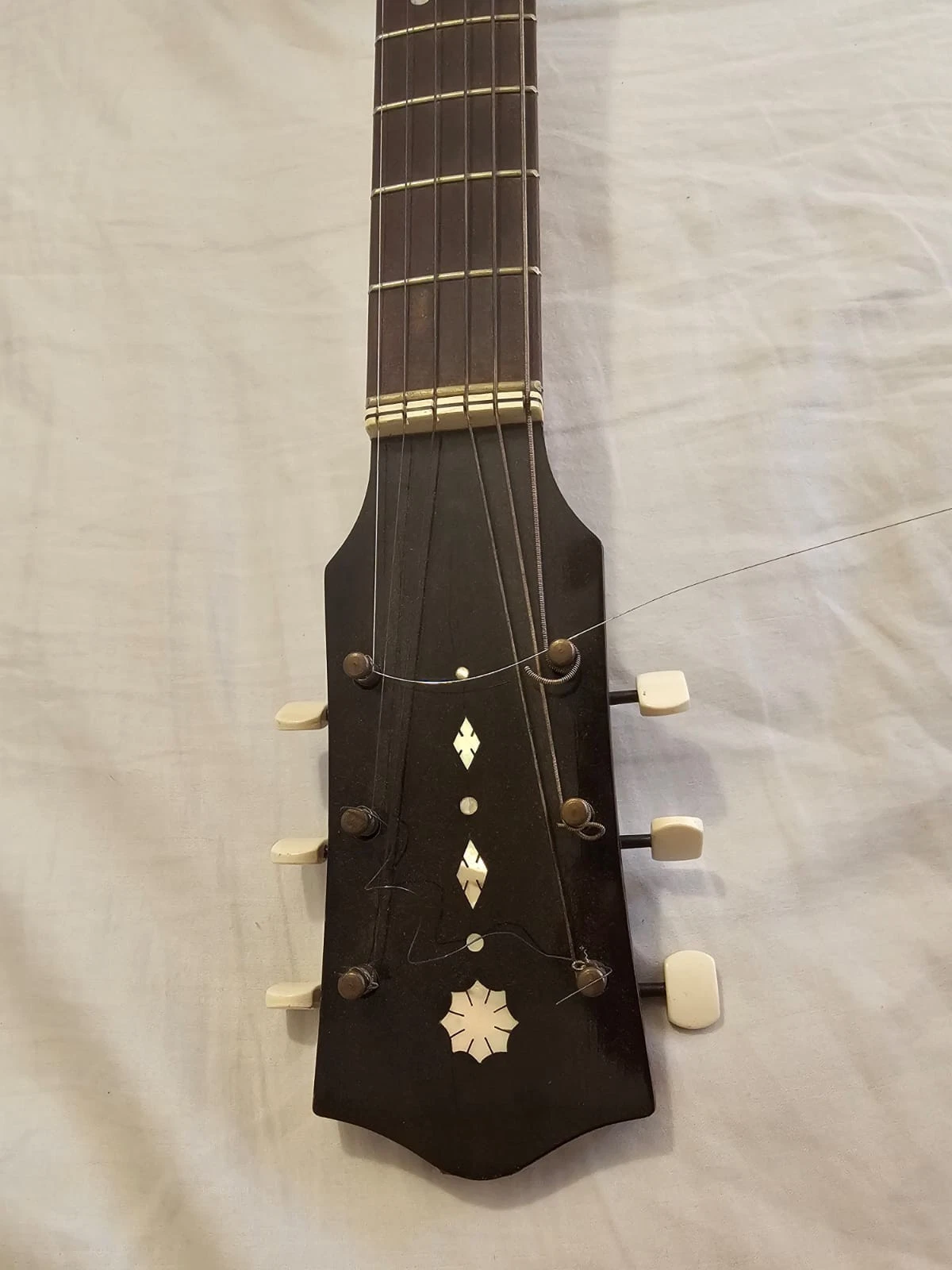 Picture 3 of 6