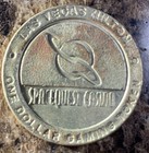 Las Vegas Hilton Spacequest Casino One Dollar Gaming Token — photo 3