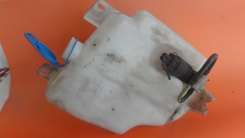 Original VW Golf  3 Wischwasserbehälter mit Pumpe  1H0955453,1h0944455, S52)