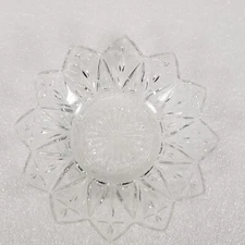 Glass Candy Treats Keys Office Entryway Coins Dish Pattern Edges Holiday 