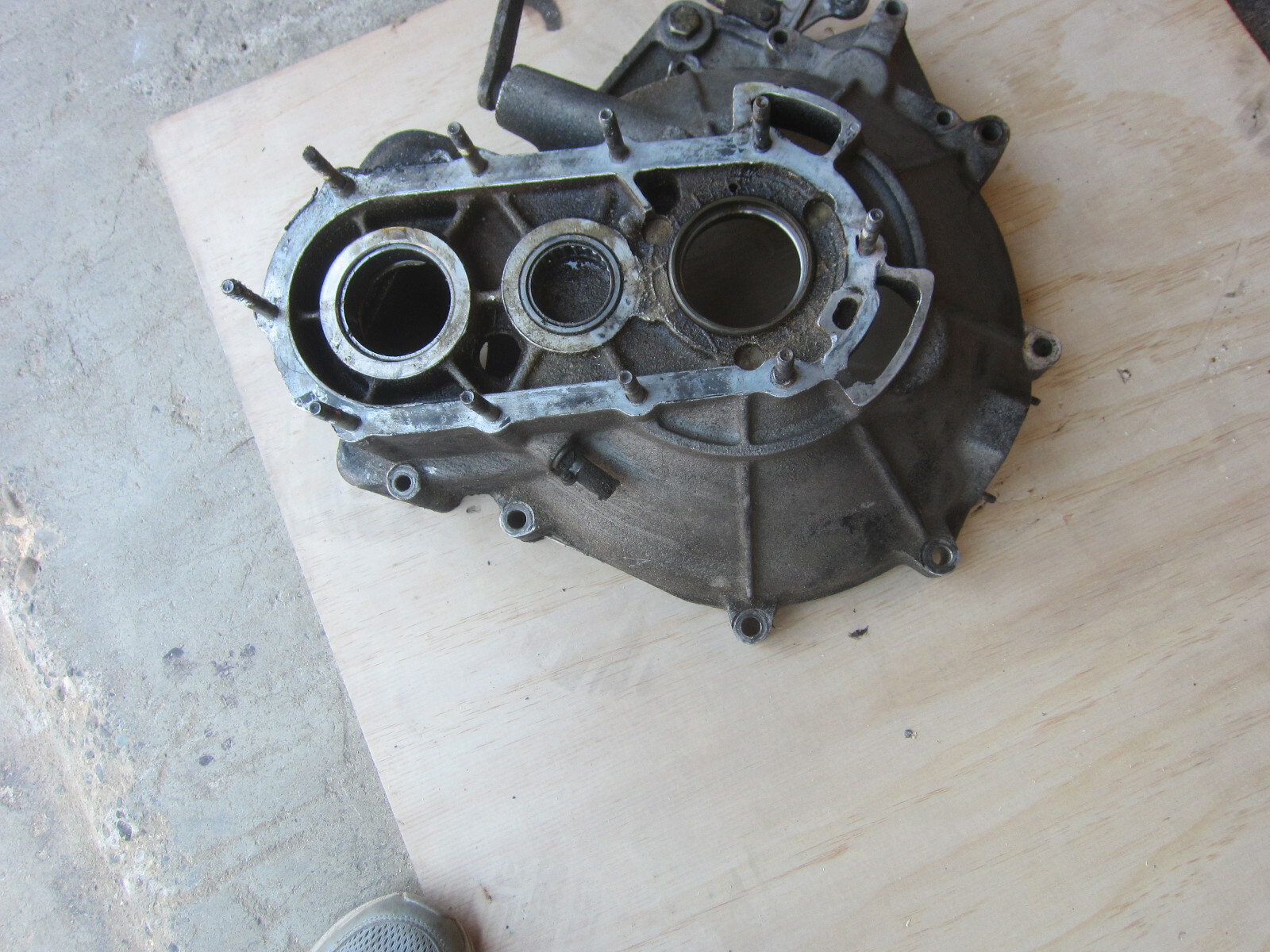 Ferrari 208,308 - Clutch Bell Housing - P/N 116377