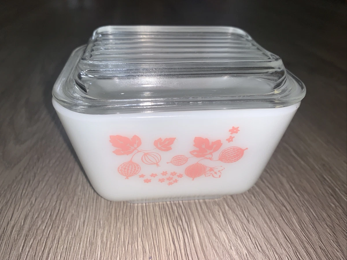 Pink pyrex 2025 refrigerator dishes