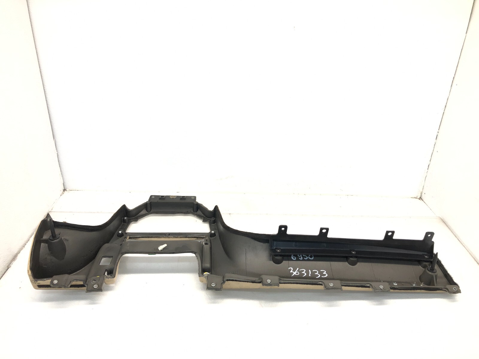 2008-2016 MASERATI GRANTURISMO S M145 CENTER DASH TRIM COVER PANEL OEM