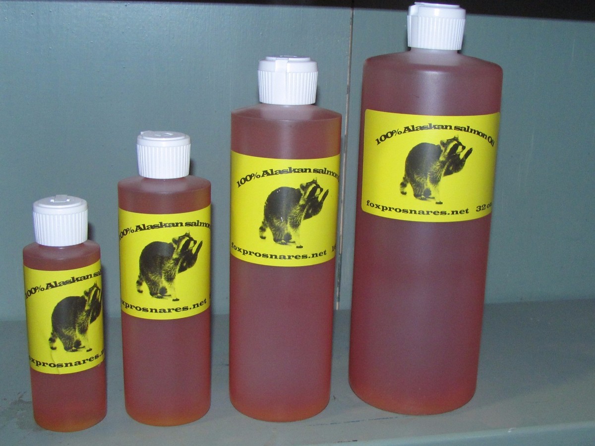 100% Salmon Oil Trapping Bait (1, 16 oz