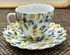 Vintage Rare Heirloom Collection Daffodil Chintz Tea Cup And Saucer Made For LTD