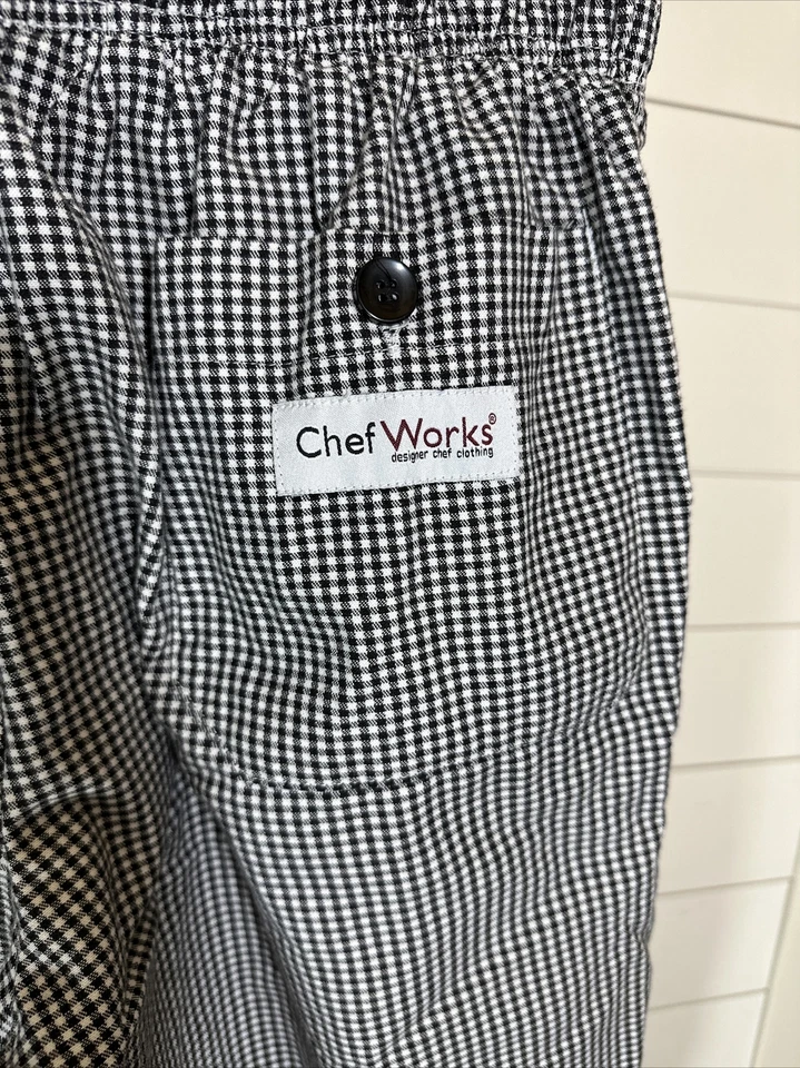 Chef Works Men's Designer Pants Black w/ White checks Sz Medium baggies - Image 2 of 4