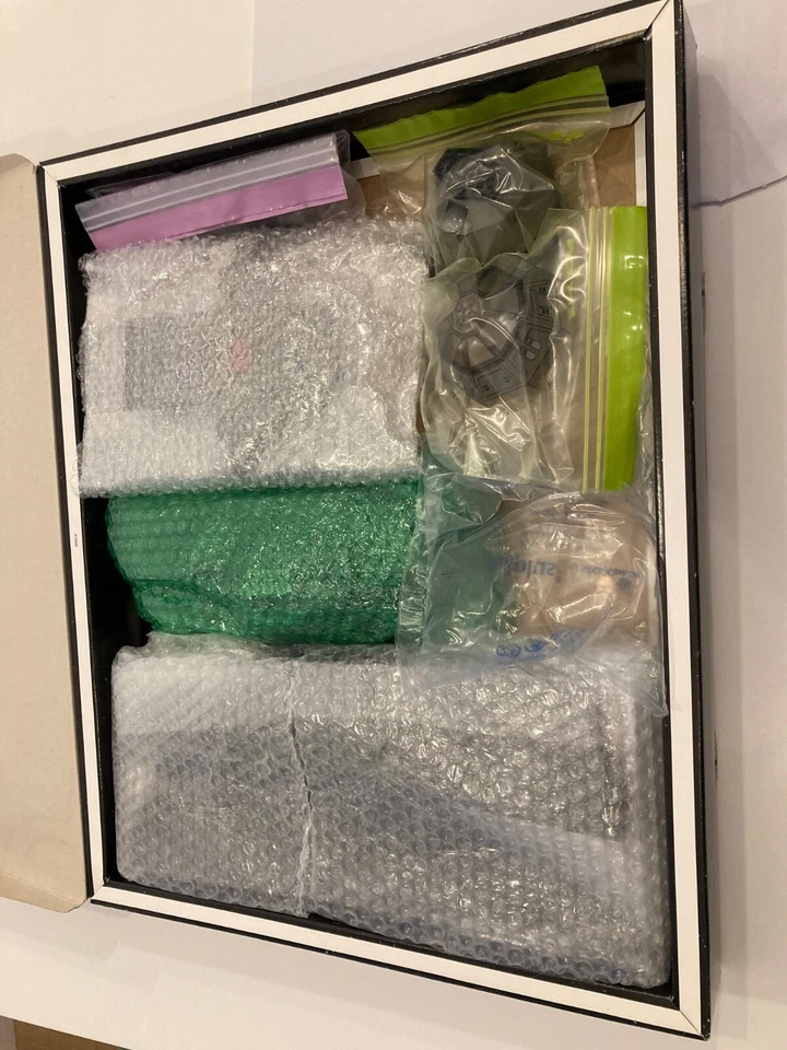 LEGO Star Wars - Set 7181 - Tie Interceptor - Ultimate Collector Series (UCS) - Photo 2/4