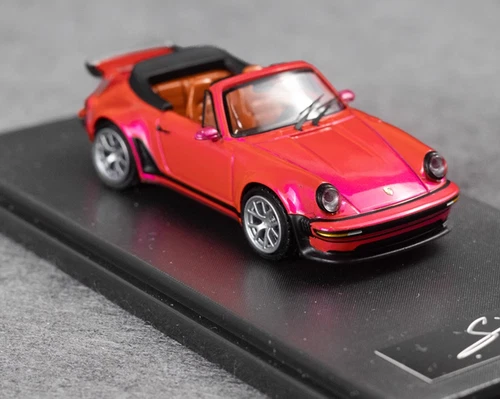 RM 1:64 Pink Singer 930 Turbo Study Convertible Model Diecast Metal Car
