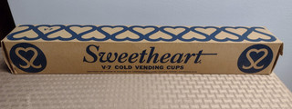 Vintage Sweetheart V 7 Cold Vending Cups Coca Cola 100 count UNUSED w/Box