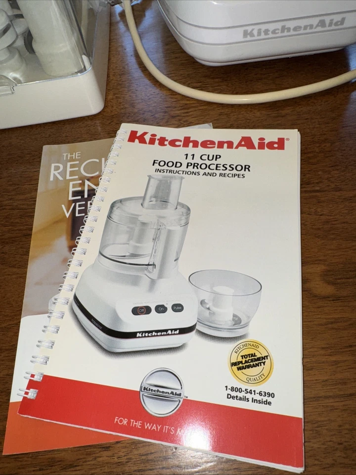 KitchenAid KFP600 Ultra Power 11 Cup Food Processor Manual All Accessories Nice! - Image 4 of 4