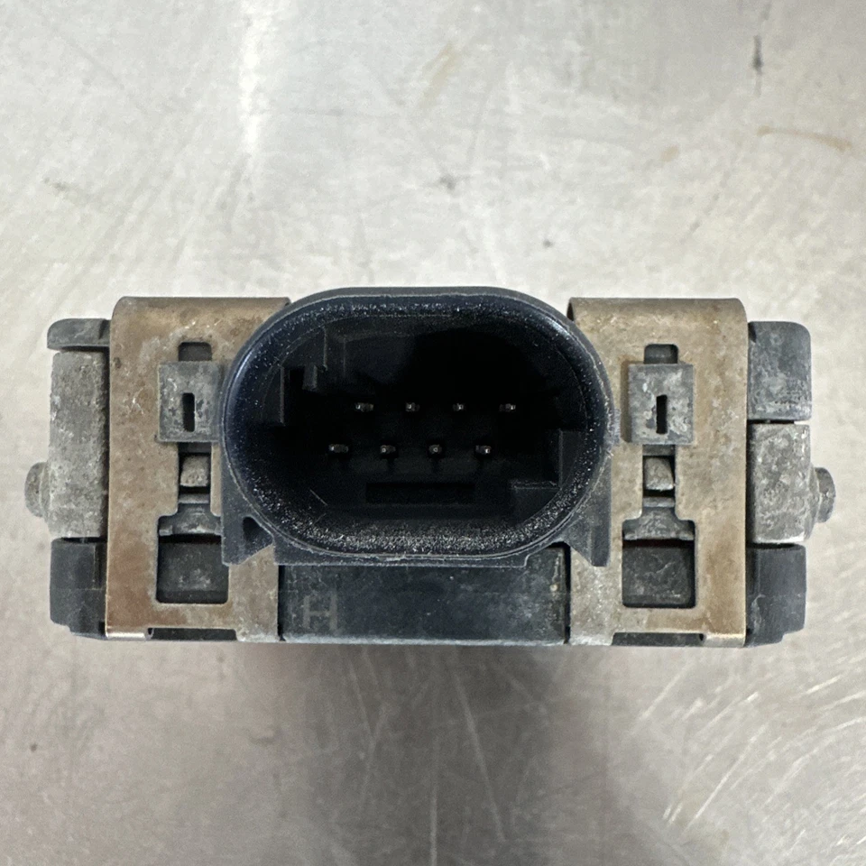 Módulo de control de punto ciego Audi Q7 2017-19 OEM 4M0907590B GK0169 Foto 3 de 4