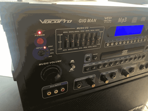 VocoPro GigMan Professional Karaoke System Multi Mixing Amp W/ Remote & 36 discs - Picture 2 of 17