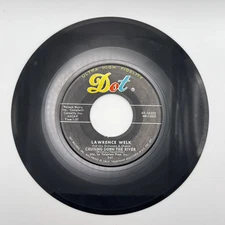 Lawrence Welk ?Yellow Bird / Cruising Down The River" 7" 45 rpm 45-16222