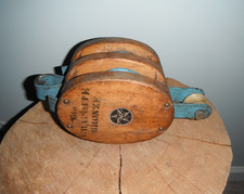 Vintage BTC Wood Block Pulley 6