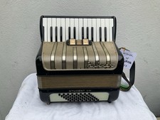 Hohner Student VM 48 Bass Keys GWO Comes With Case