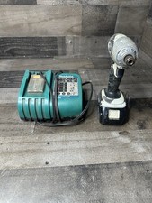 Makita BTD142 1/4” Impact Driver with 1 Battery Pre-owned Works