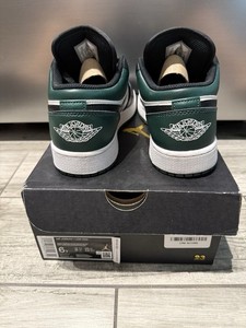 Jordan Air Jordan 1 Low (GS) Green Black White Boys Sneaker US Size 6Y