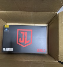 McFarlane Toys DC Multiverse Justice League Batmobile Collectors Club Level 2