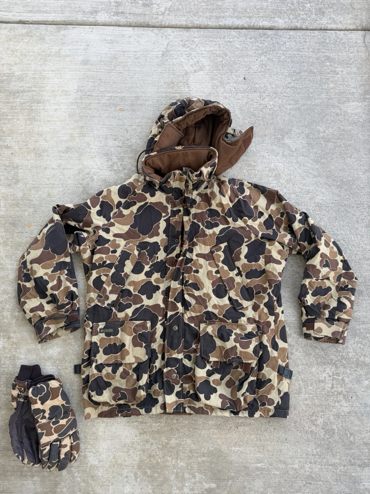 Vintage Columbia Men’s XL Camo Hooded Parka Omni Performance Waterproof + Mitten