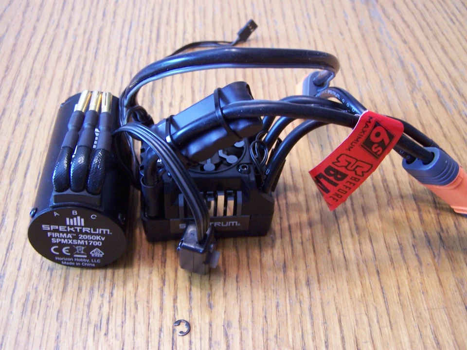 Arrma V6 Notorious 6s Spektrum Firma 150A ESC & Brushless Motor V5 Typhon Mojave - Image 3 of 4