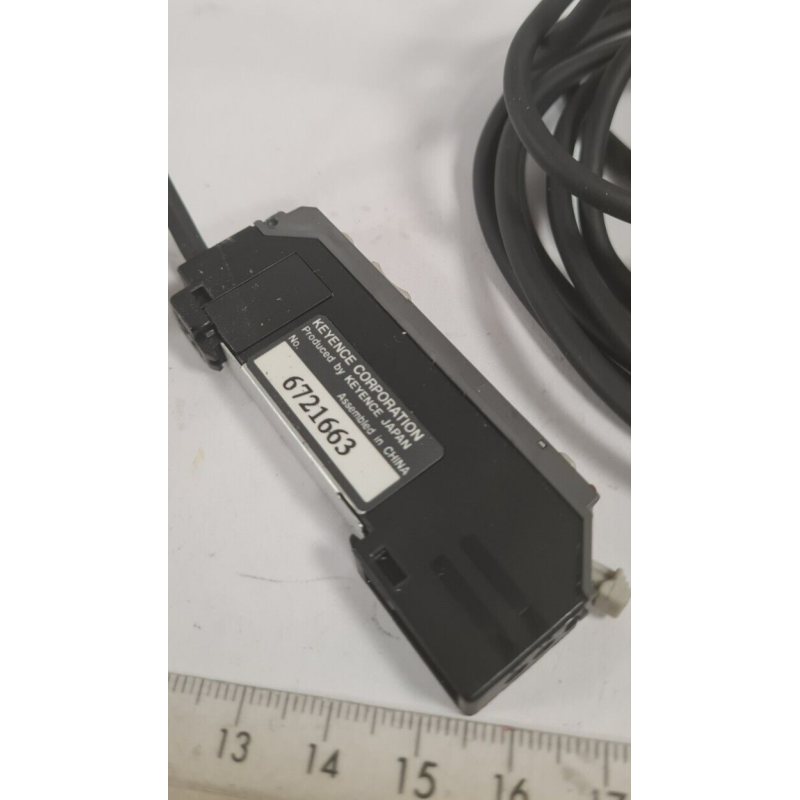 KEYENCE FS-V21RP Numérique Fibre Optique Capteurs Amplificateur Câble Pnp 000982 - Foto 4