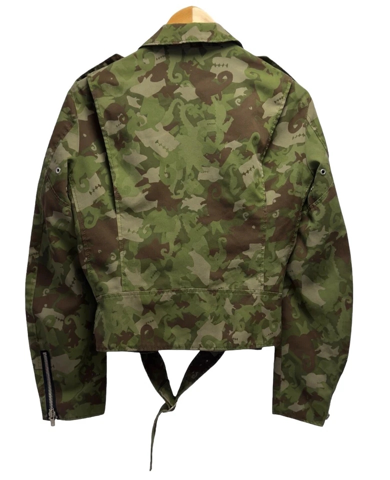 Chaqueta Comme Des Garçons Negra Para Mujer Talla Pequeña Cremallera Lateral Animal Camuflaje Motociclistas Foto 4 de 4