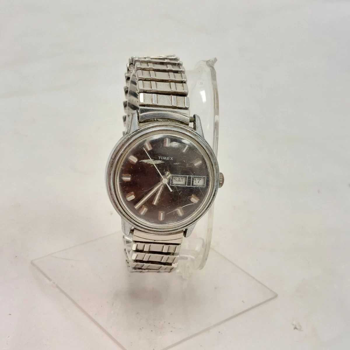 Vintage timex day online date