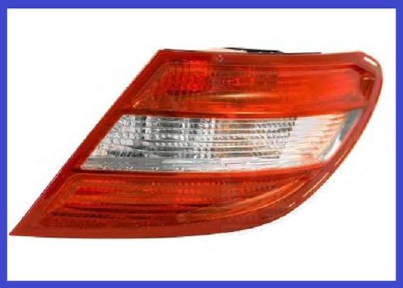 Feu arrière droit Mercedes Classe C W204 anti humidité pour réparer panne platine