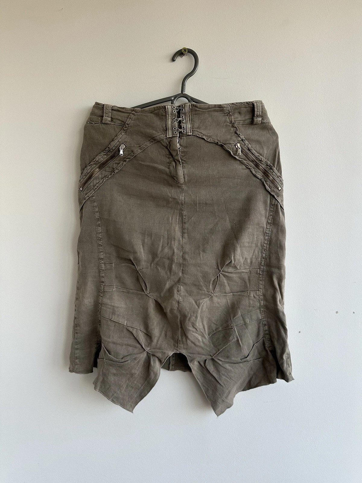 Transit Par-Such Linen Utility Midi Skirt Buckle Waist Avant Garde Italy Size 4
Opens in a new windo
