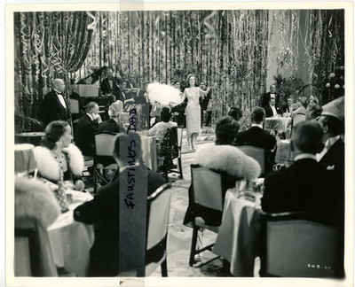 Vintage 8x10 Photo Show Business 1944 George Murphy Constance Moore Nancy Kelly