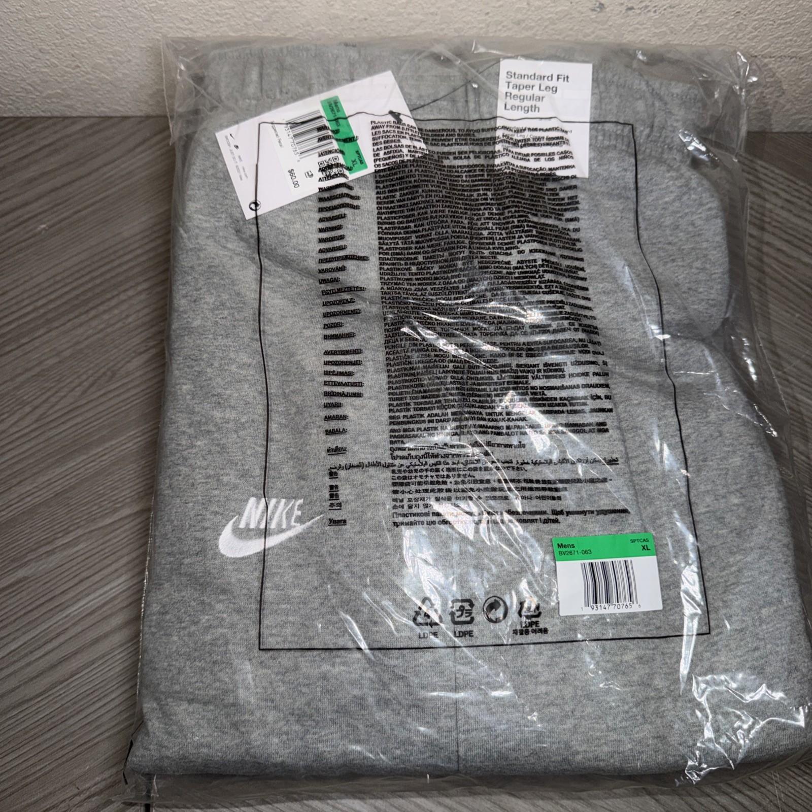 Men’s Nike Sportswear Club Fleece Joggers Sweatpants Grey BV2671-063 Sz XL NWT