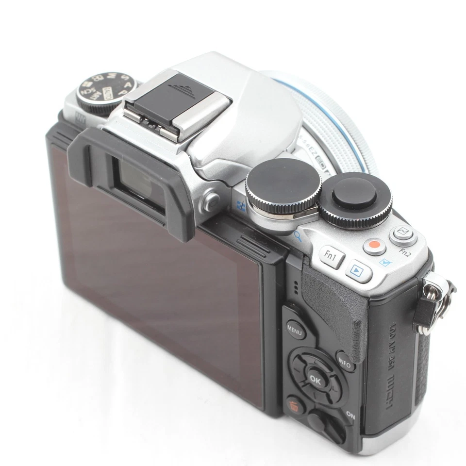 5020shot【NEARMINT】Olympus OM-D E-M10 Silver w/14-42mm 40-150m kit From Japan - Photo 4/4