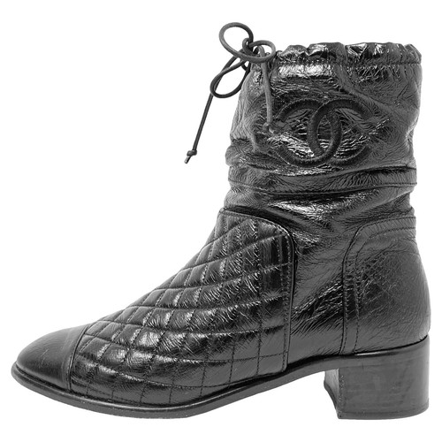 Chanel Interlocking CC Logo Patent Cap Toe Leather Chelsea Boots