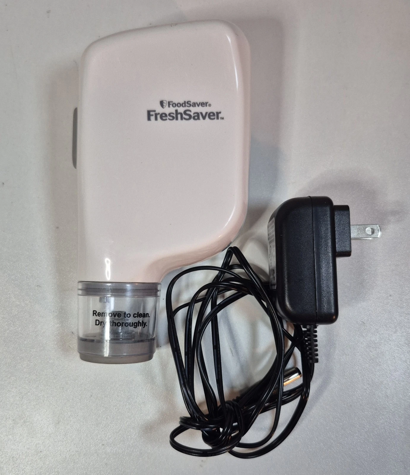 FoodSaver Vacuum Sealer FreshSaver Handheld Rechargeable + power cord VGC