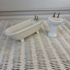 Vintage Miniature Dollhouse Porcelain Bathroom Set Tub  Sink 1:12