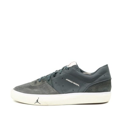 Jordan Herren Series .05 Sneaker Grau Wildleder Low Top Limitierte Auflage EU 45