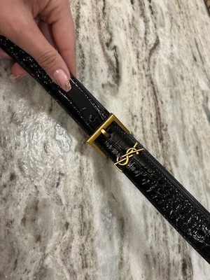 Yves Saint Laurent Women's Leather Belt Black Square Buckle Groaned Leather Sm