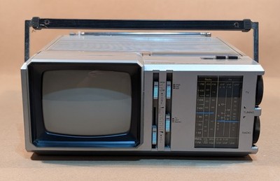 1984 GOLDSTAR KMA-0501 Vintage 5'' B/W Portable TV Multi-band *Parts Only*