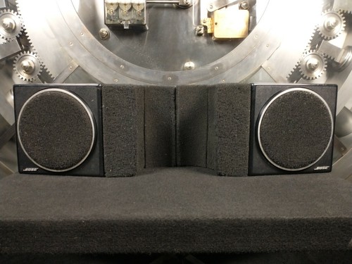 Vintage Bose 201 Direct/Reflecting Speaker Pair