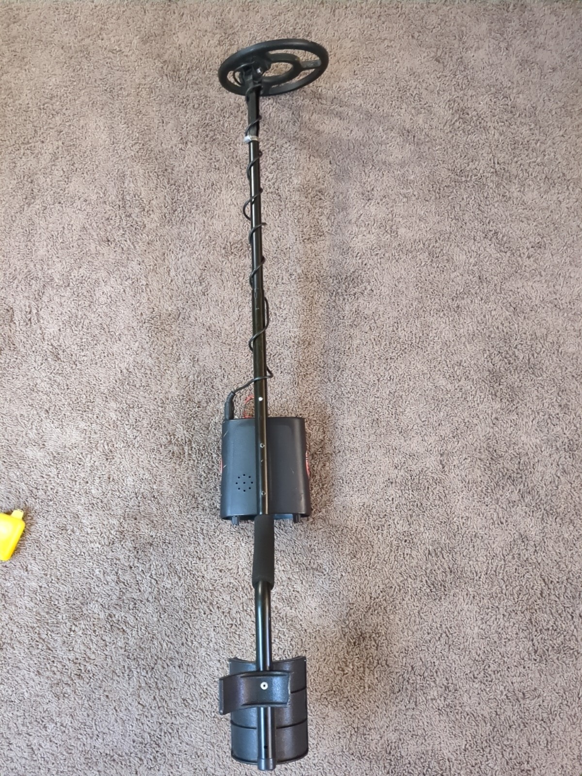 Radio Shack Discovery 2000 Metal Detector 3 Mode Discriminator TESTED