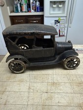Antique ARCADE Cast Iron FORD MODEL T Two door Sedan 6-1/2" long