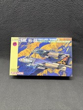 Dragon 1:144 USMC AV-8B VMAT-203 Hawks VMA-51...