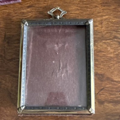 Ornate Vintage Bubble Glass Frame 3 in x 4 in
