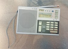 Vintage Sony Portable World Radio Synthesized Receiver ICF-7600D the SSB version