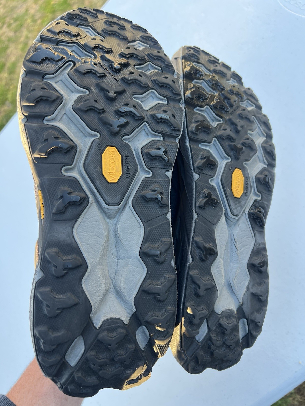 Men’s HOKA M SpeedGoat 5 Mid GTX Hiking Boots Size 11.5 Black thumbnail 8